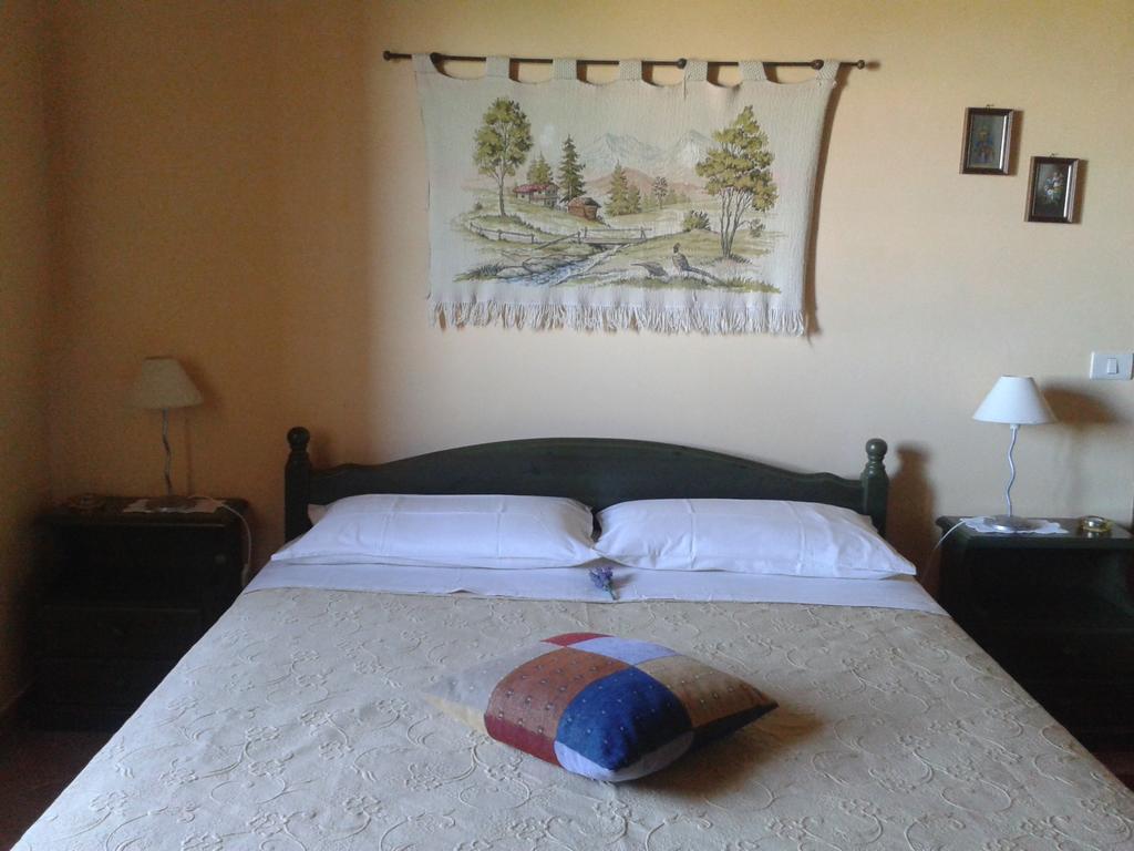 Agriturismo Cantinaccia Di Sopra Pitigliano Szoba fotó