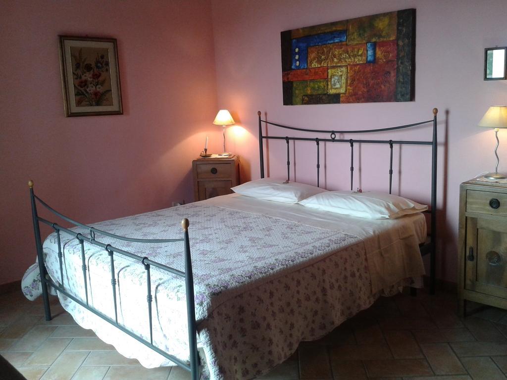 Agriturismo Cantinaccia Di Sopra Pitigliano Szoba fotó