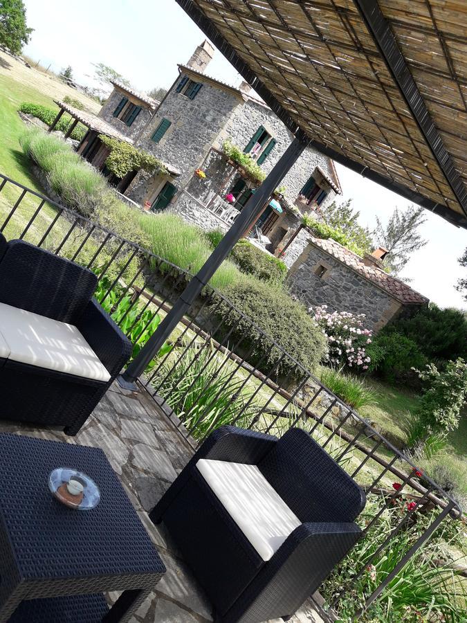Agriturismo Cantinaccia Di Sopra Pitigliano Kültér fotó
